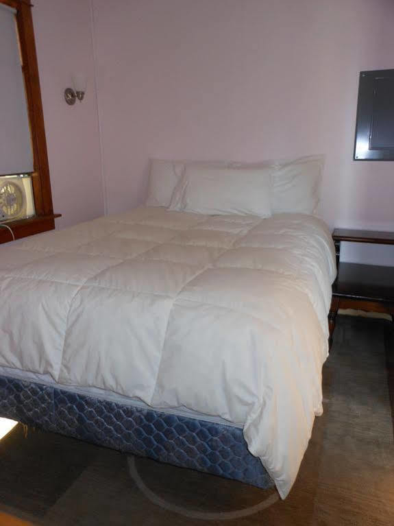 Katahdin Cabins Hotel Millinocket Ngoại thất bức ảnh